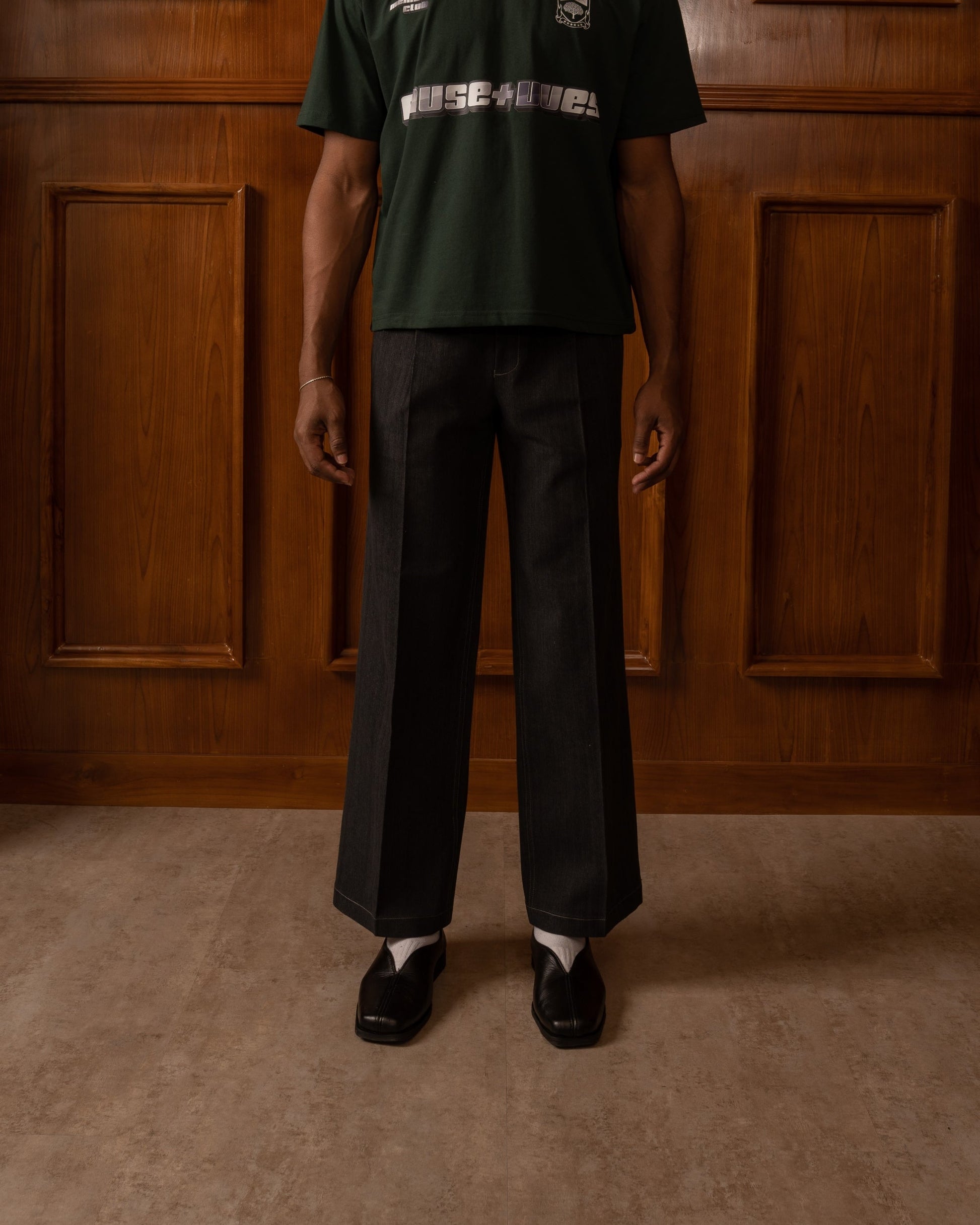 Wide-Cut Pleated Denim Pants