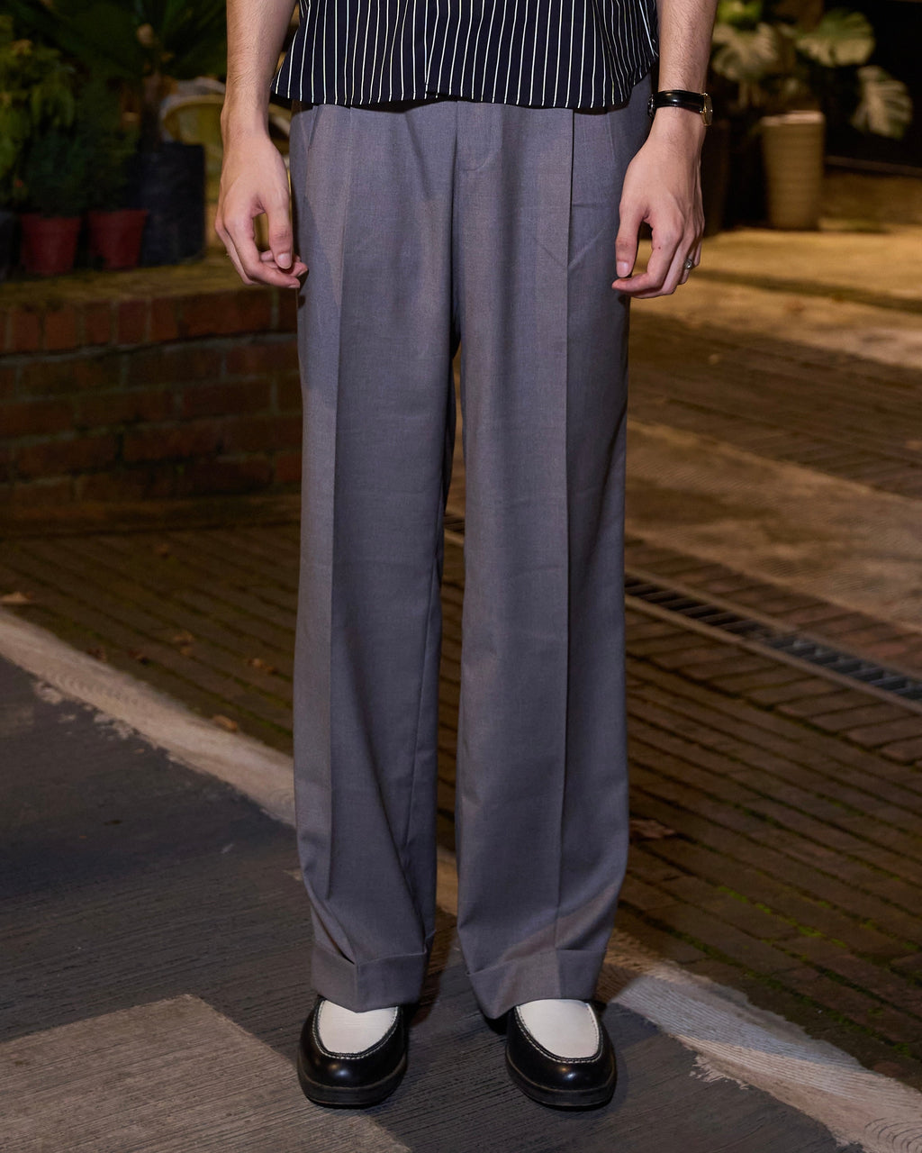 Grey Pleated Wide-Cut Pants