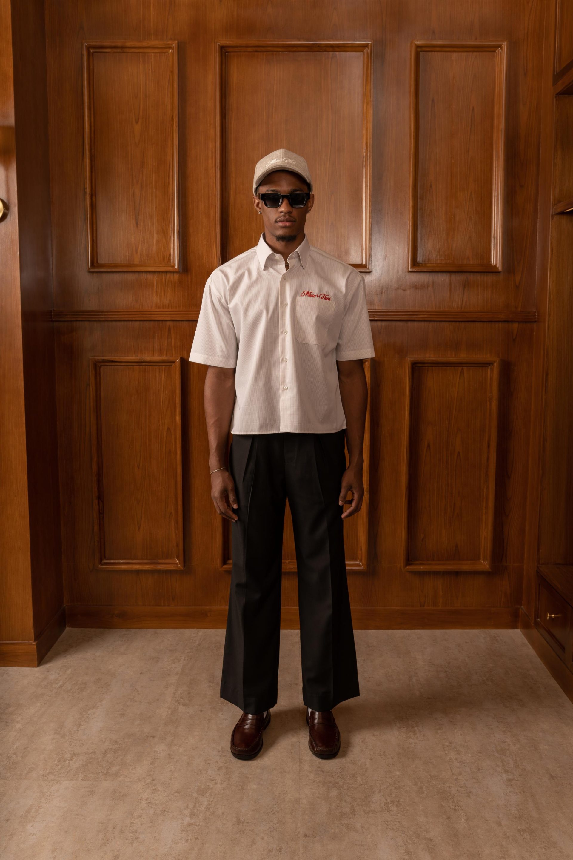 Black Box Pleat Wide Cut Pants